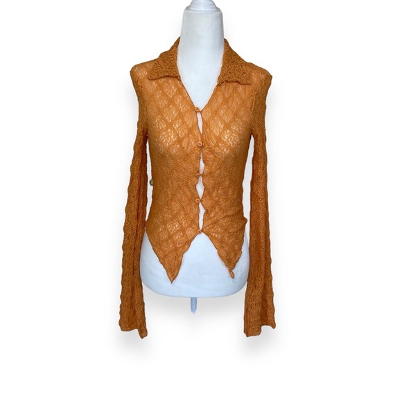 BDG Urban Outfitters Cut-Out Cropped Button Front Knit Shirt - Picture 4 of 9